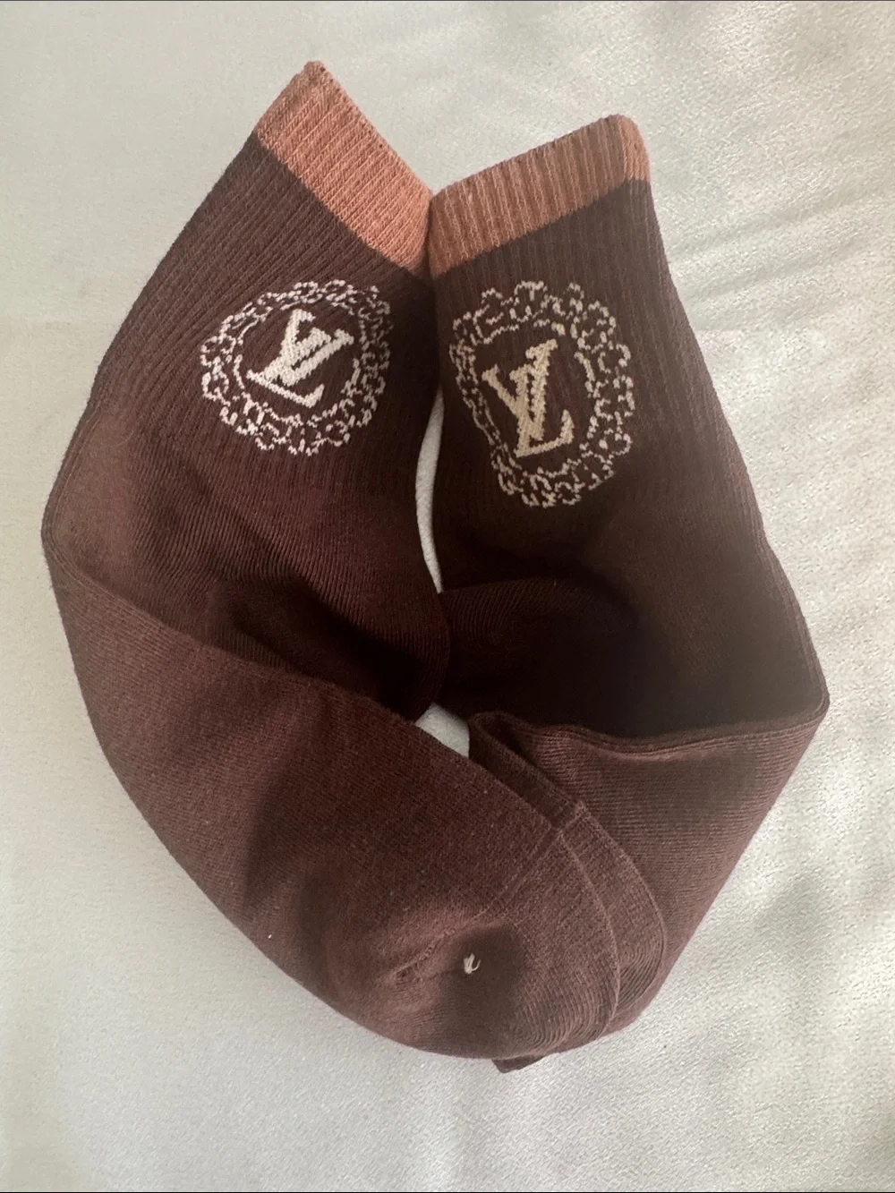 New! Luxury Louis Vuitton Brown Ankle Socks with Logo